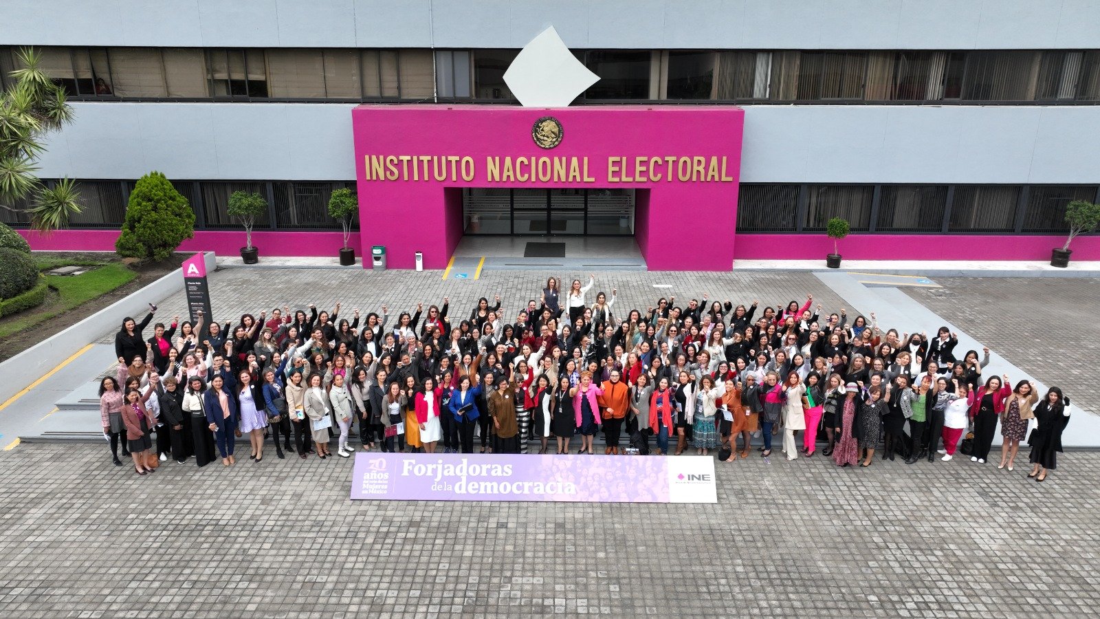 Conmemora INE 70 Aniversario del voto de las mujeres en México - Sin ...